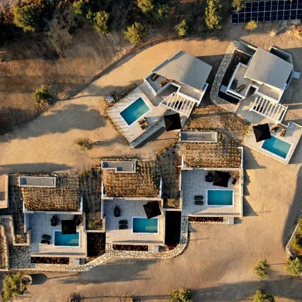 Fari Stone Villas, hotel in Skala Marion