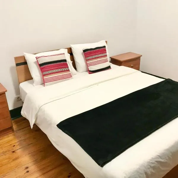 Sublime Black Bedroom