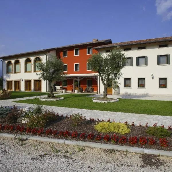 Le Favole Agriturismo, viešbutis mieste Sačilė