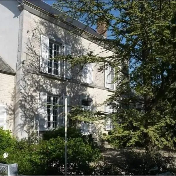 L'orée du lac - Formule Chambres, hotel v destinaci Marcenay