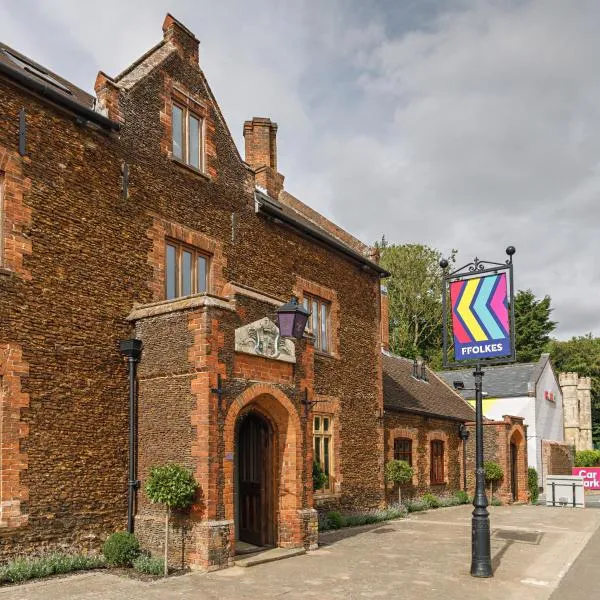 Ffolkes Arms Hotel、Hillingtonのホテル