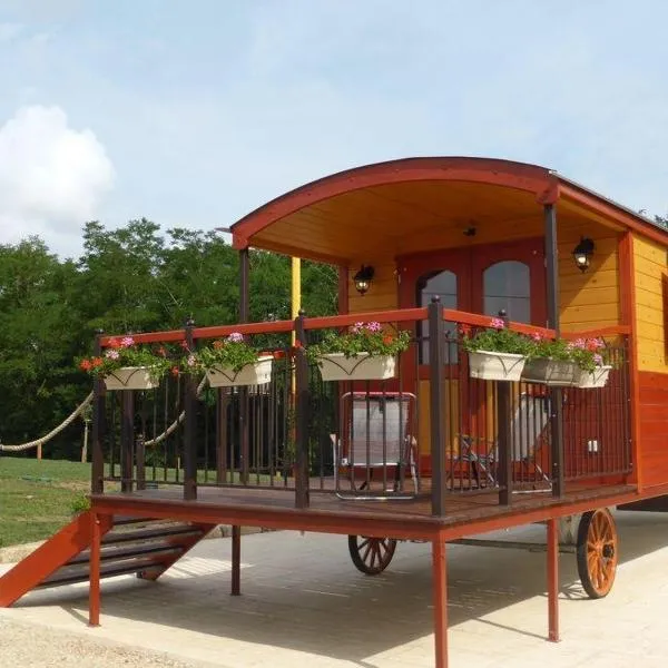 La Roulotte de Bourgogne, hotel v destinácii Brianny