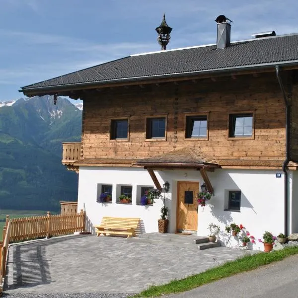 Bio-Bergbauernhof Hubgut, hotel v destinaci Zell am See