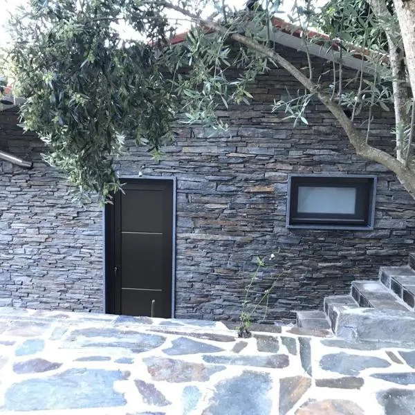 Casa Oliveiras - Casas do Sinhel, hotel em Alvares