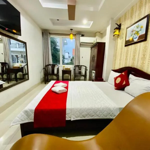 Viesnīca Hotel Phương Nam pilsētā Bến Lức