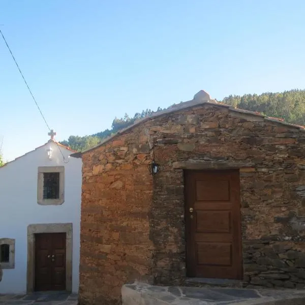 Casa Capela - Casas do Sinhel, hotel en Aldeia Velha