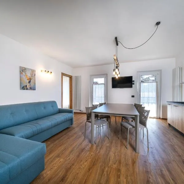 Cauriol Suites 2.3, ξενοδοχείο σε Cavalese