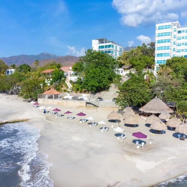 Hotel Santorini Casablanca Resort, hotel in Santa Marta