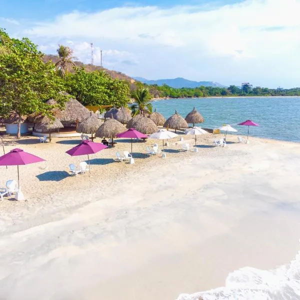 Hotel Santorini Casablanca Resort, ξενοδοχείο στη Σάντα Μάρτα