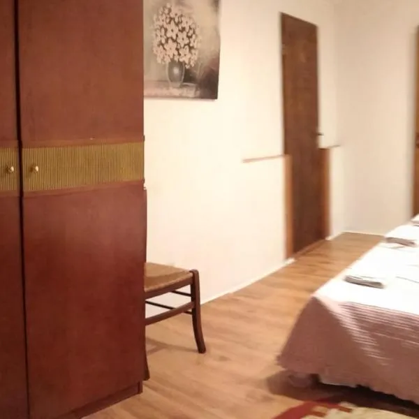 AMMA rooms, hotel em Gruda