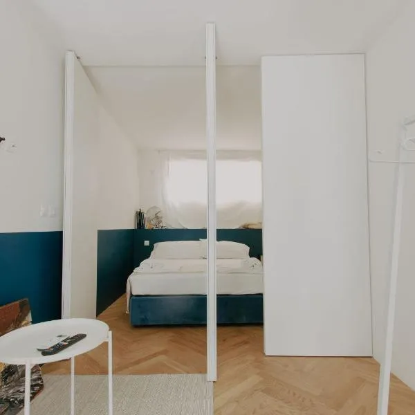 da COSO, hotel Ripatransonéban