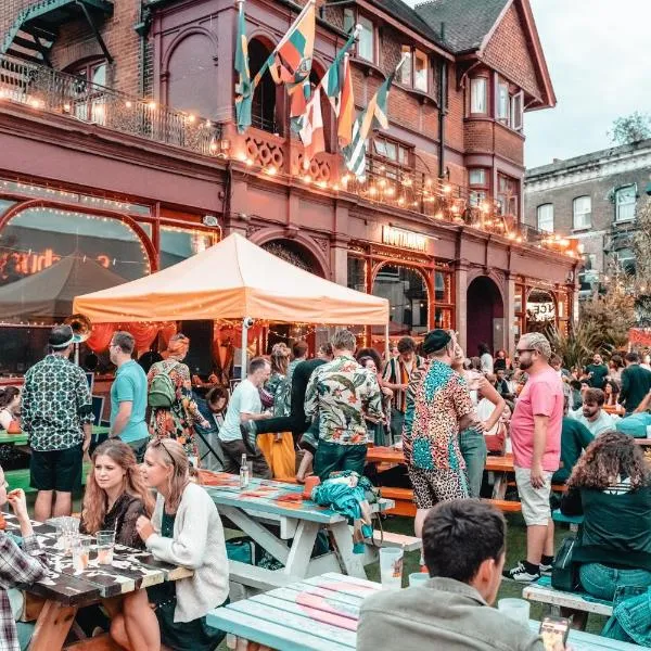 Hootananny Hostel, hotel in London
