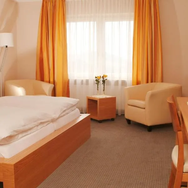 Landhotel Atzmüller – hotel w mieście Zwettl an der Rodl