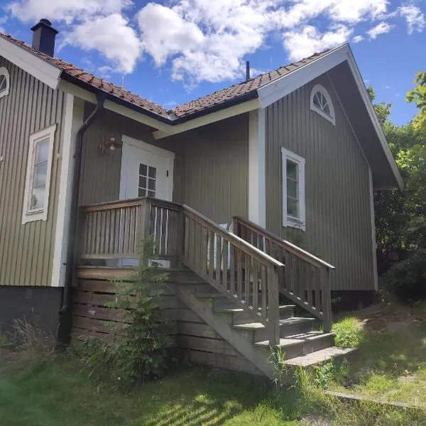 Villa i Norrtälje, hotel in Norrtälje
