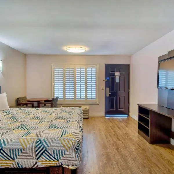 Motel 6-Inglewood, CA, hotel in Inglewood