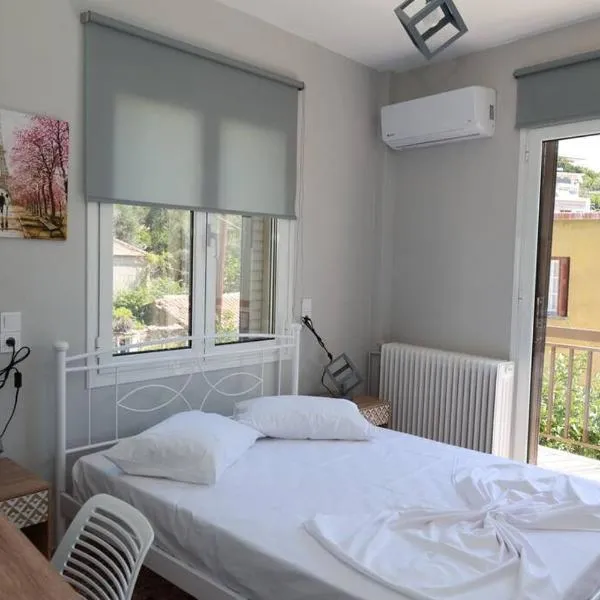 Beautiful apartment in Plomari, hotel di Gera