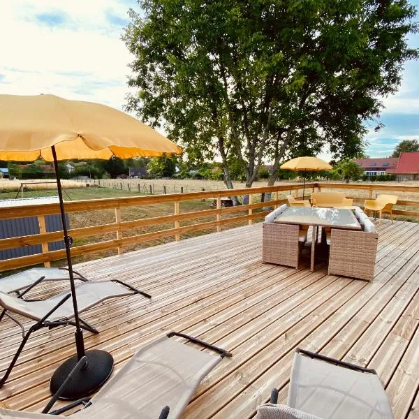 Aux 3 Noyers, Hotel in Croissy-sur-Celle
