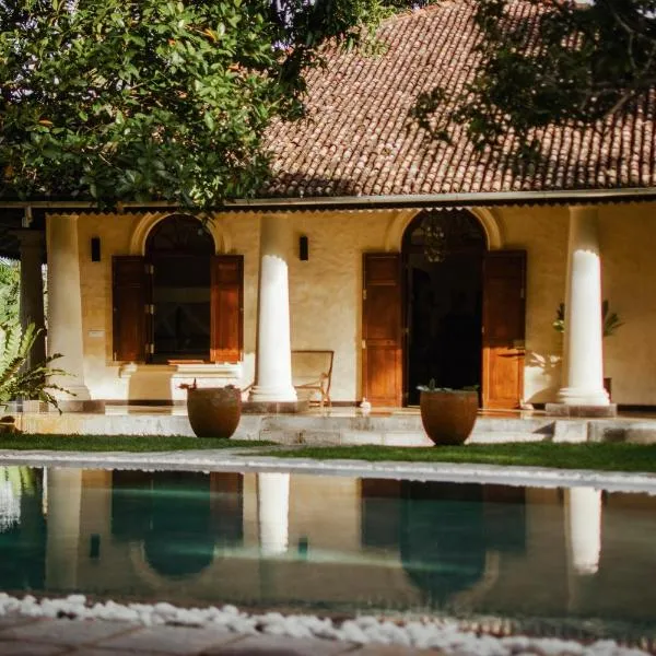 Heenatigala Walawwa, hotel v destinaci Talpe