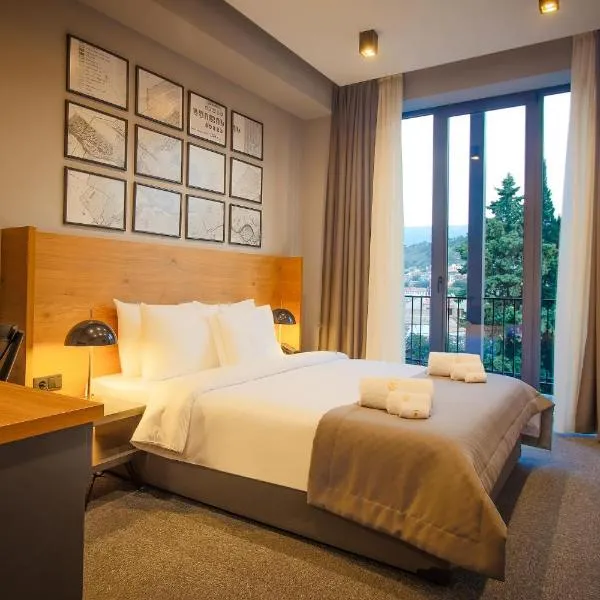 Hotel Tuta, מלון בטביליסי סיטי