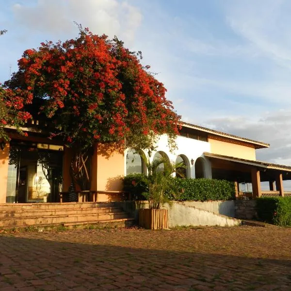 Casarão Alpina, hotel in Mucugê