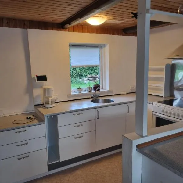 A cozy house to stay, hotel in Vandel