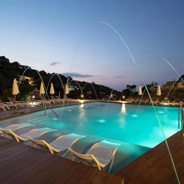 Talaia Plaza EcoResort Begur, hotel v destinaci Begur