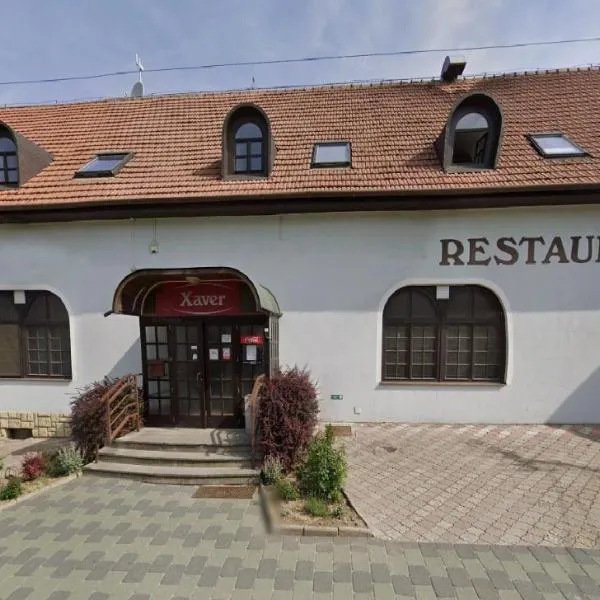 Penzion Xaver, hotel v destinaci Blučina
