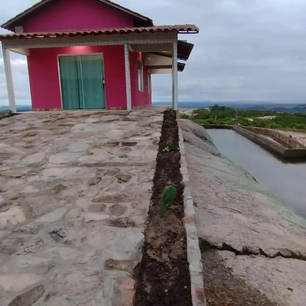 Chalé Pedro & Carmelita, отель в городе Serra de São Bento