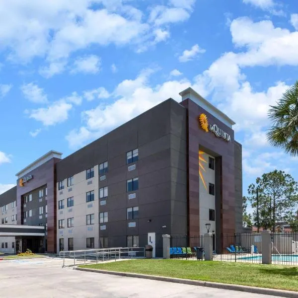 La Quinta by Wyndham Houston NW Brookhollow, хотел в Хюстън