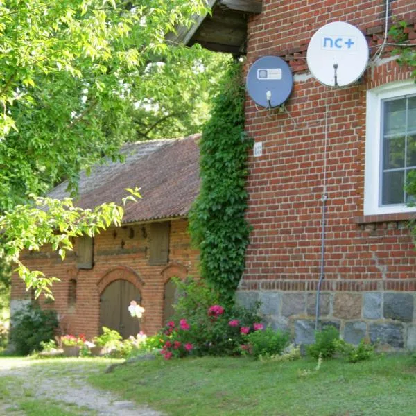 Agroturystyka Pod Dębem, hotel in Szałstry