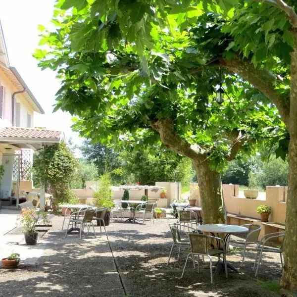 Logis Hôtel Le Clos Pité, hotel em Préchacq