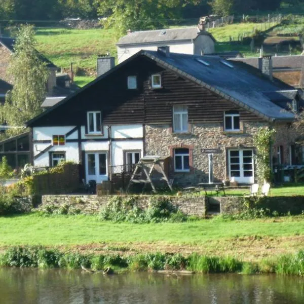 Gîte la Passerelle à Mouzaive, hotel v destinaci Vresse-sur-Semois