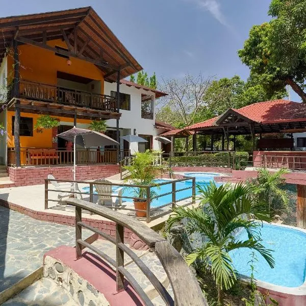 Villa Bayacanes con piscinas privadas, hotel v destinaci Jarabacoa