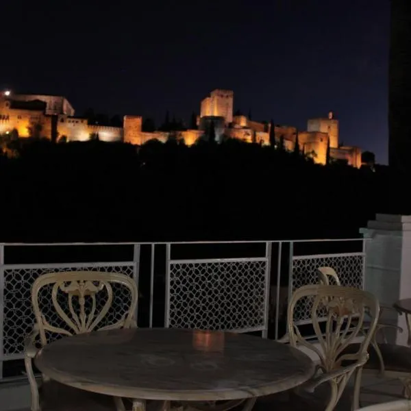 Suite Comares, hotel v destinaci Granada