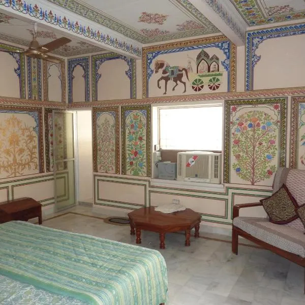 Tourist Pension, hotel v destinaci Nawalgarh