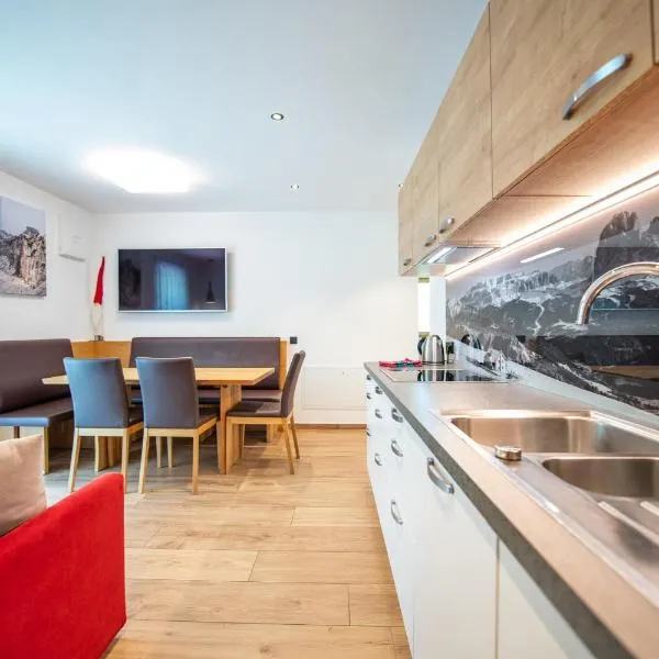 Apartments Cesa Ploner, hotel v destinaci Ortisei