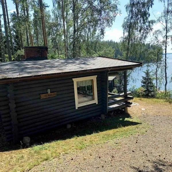 Mökki Salakka Rääkkylä Pohjois-Karjala, hotel v destinaci Nieminen