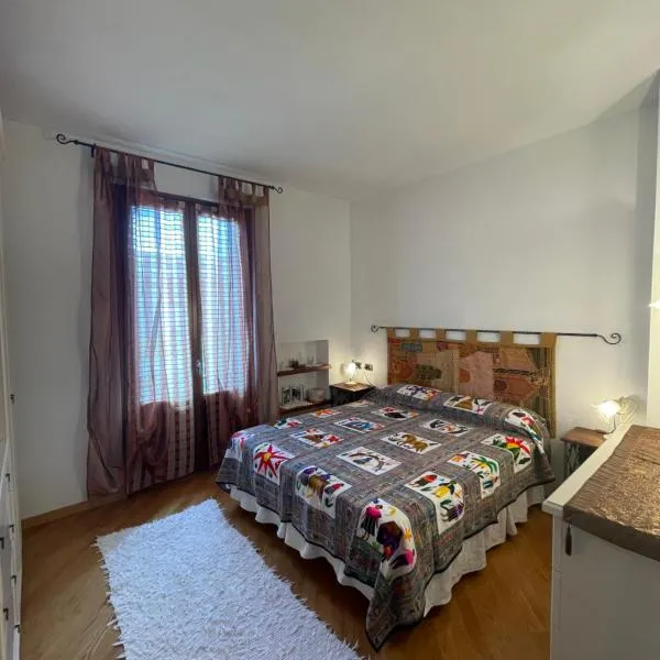 Terraced house with garden in Dongo - Larihome A13: Dongo'da bir otel