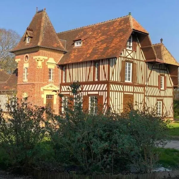 Manoir Normand au cœur d’un Domaine Equestre, hotell i Saint-Samson
