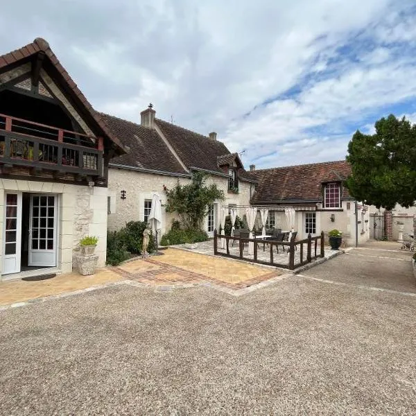 Longère Villariane, hotel v destinaci Naveil