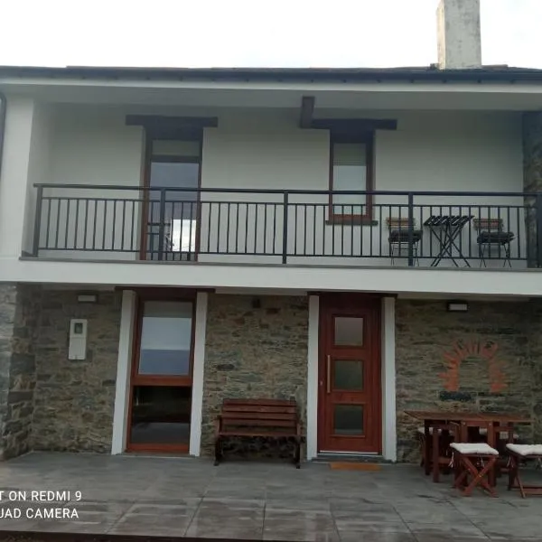 La Casina de Tano (Playa Tauran), hotelli kohteessa Luarca