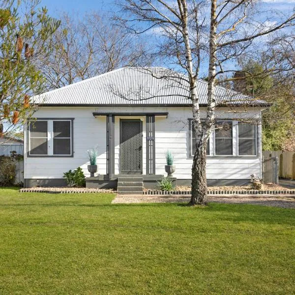 Ronelle Cottage, hotel a Sutton Forest