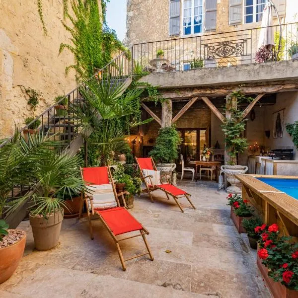 Champagne House - Elegance, Luxury and Charm, hotel in Condom