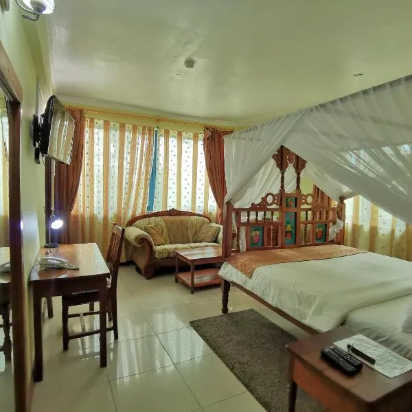 New Safari Hotel, hotel v destinaci Chanjani