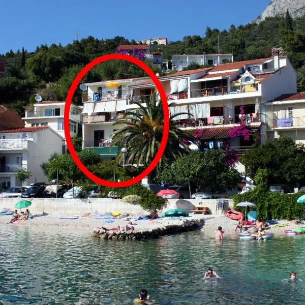 Apartments by the sea Podgora, Makarska - 6670, hotel en Podgora