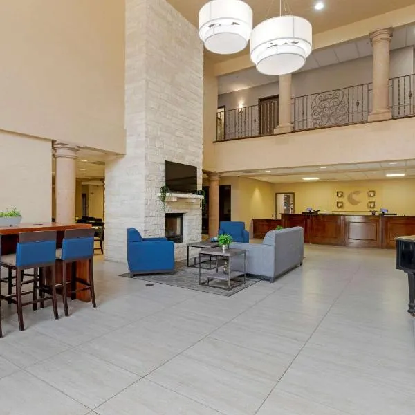 Comfort Suites Kingwood Houston North Humble 59, hotel v destinaci Humble