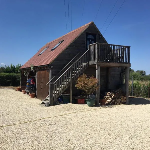 Oaks Barn, hotel in Saunderton