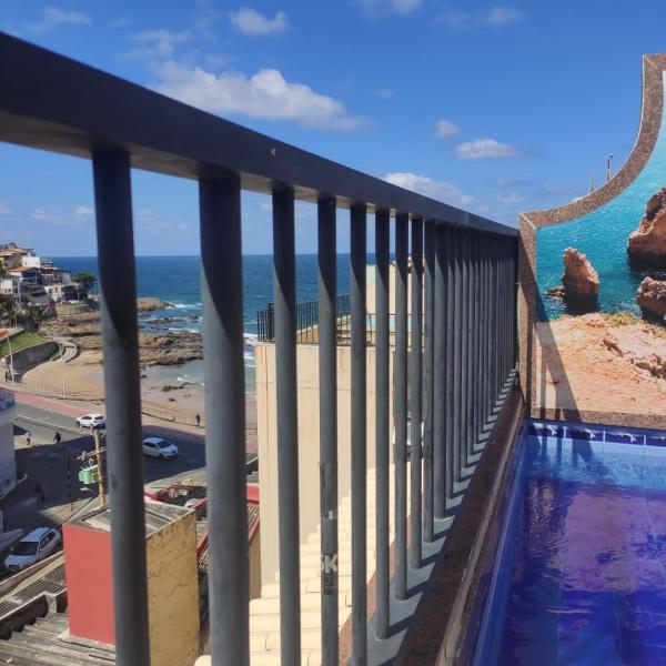 Em Ondina, atravessou praia! Subiu escada piscina! - Foto 4