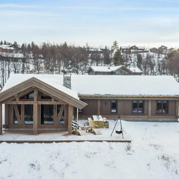 NEW LUXUARY Cabin with perfect location on Geilo.: Lii şehrinde bir otel