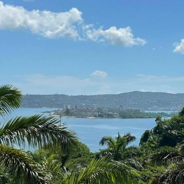 Spring Garden Mobay Resort Luxurious Apartments, hotel v destinaci Montego Bay